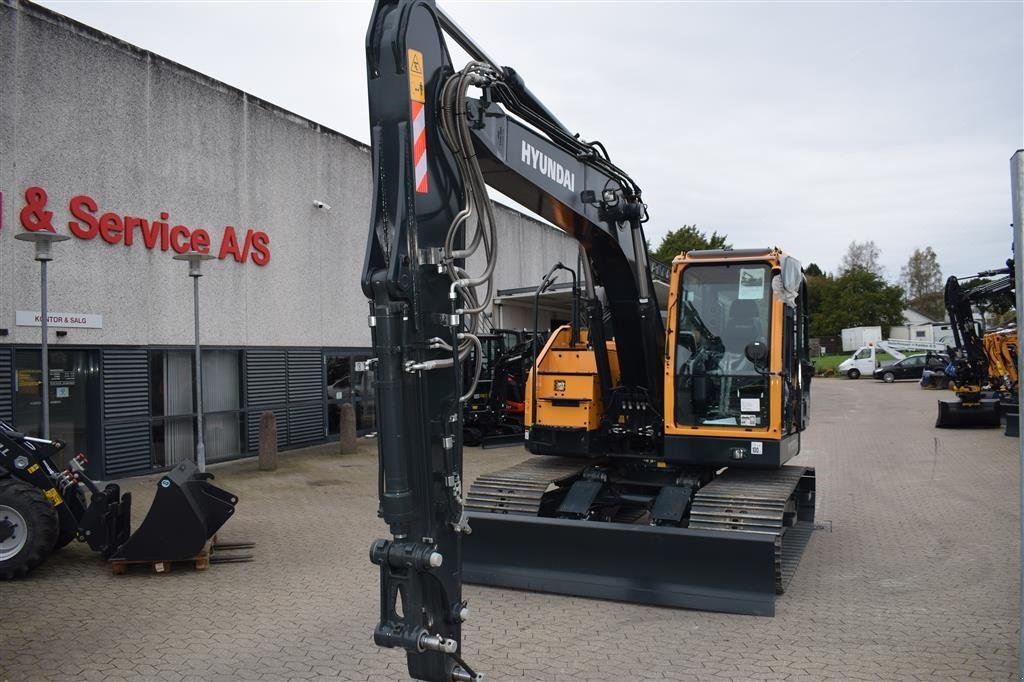 Bagger typu Hyundai HX145A LCR, Gebrauchtmaschine v Fredensborg (Obrázek 3)