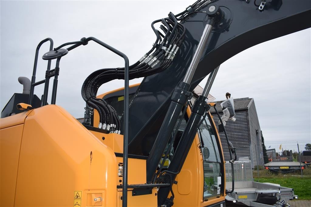 Bagger typu Hyundai HX145A LCR, Gebrauchtmaschine v Fredensborg (Obrázek 8)