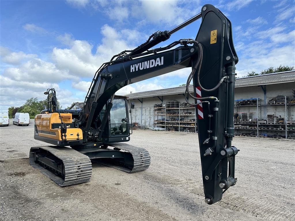 Bagger Türe ait Hyundai HX220AL, Gebrauchtmaschine içinde Gjerlev J. (resim 4)