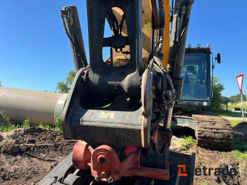 Bagger van het type Hyundai HX220L, Gebrauchtmaschine in Rødovre (Foto 5)