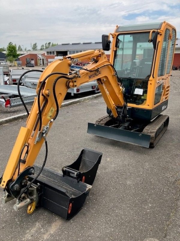 Bagger des Typs Hyundai R18-9 overgemt model ikke været ude at køre, Gebrauchtmaschine in Nørresundby (Bild 4)