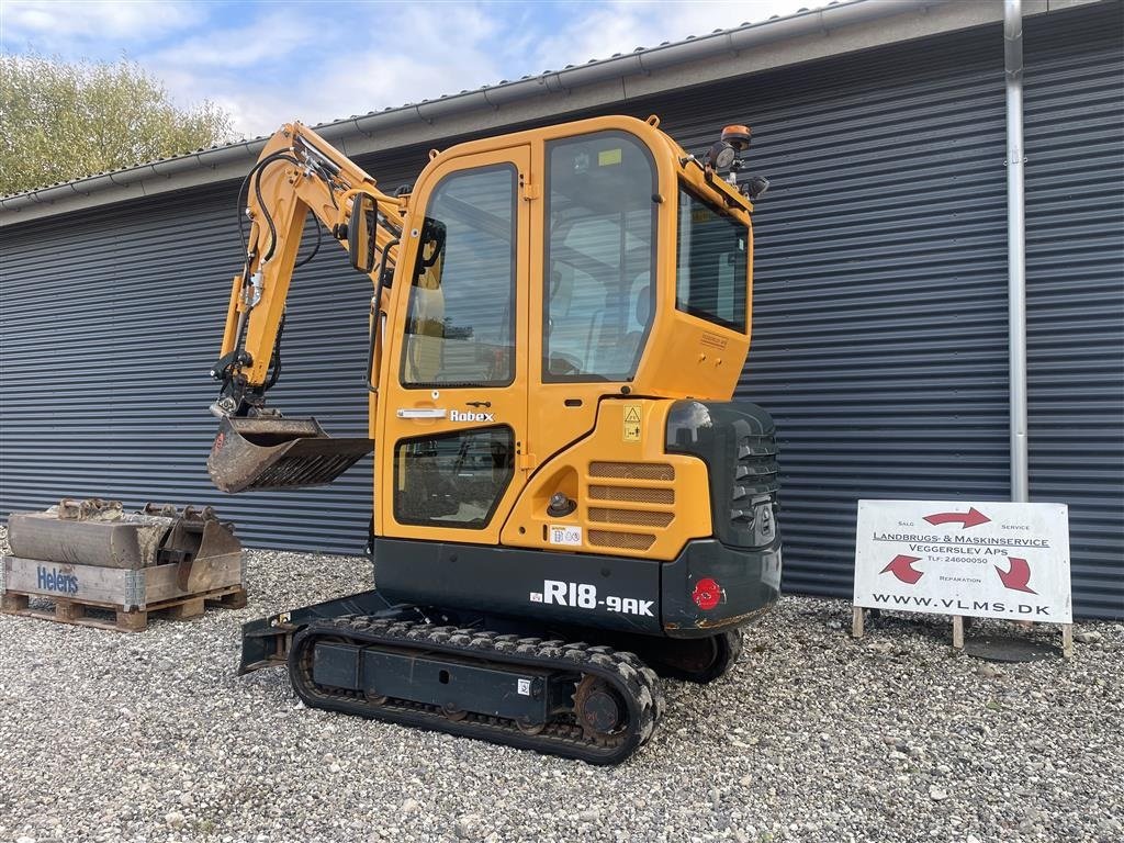 Bagger van het type Hyundai R18-9AK Som ny - stor udstyrspakke, Gebrauchtmaschine in Grenaa (Foto 1)