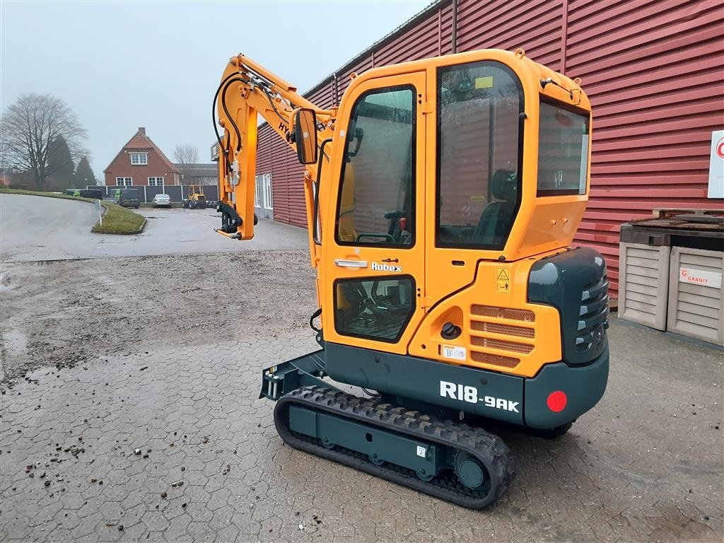 Bagger tipa Hyundai R18-9AK, Gebrauchtmaschine u Rødekro (Slika 4)