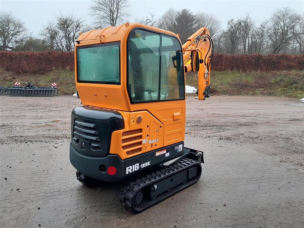 Bagger van het type Hyundai R18-9AK, Gebrauchtmaschine in Rødekro (Foto 5)