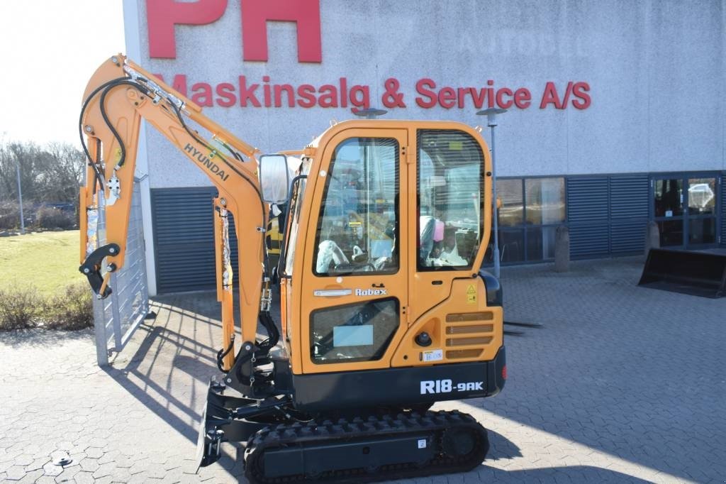 Bagger del tipo Hyundai R18-9AK, Gebrauchtmaschine en Fredensborg (Imagen 1)