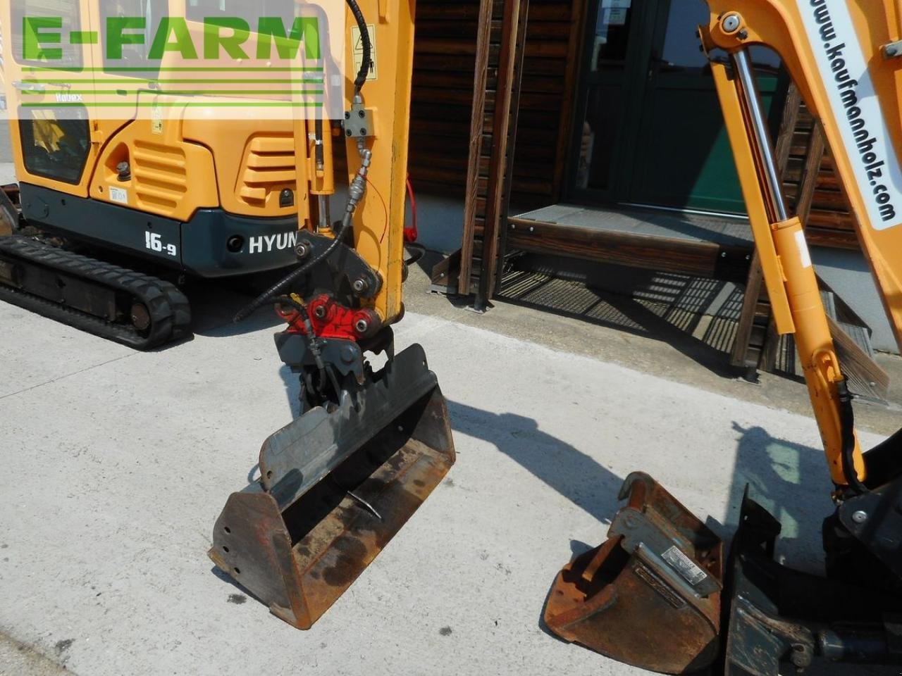 Bagger a típus Hyundai robex 16-9 ( 1.820 kg ) hydr. löffel! ketten neu, Gebrauchtmaschine ekkor: ST. NIKOLAI/DR. (Kép 11)