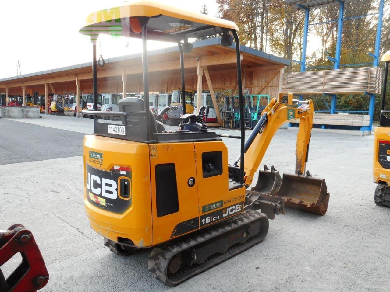 Bagger Türe ait JCB 16c-1 ( 1.639kg ) verstellfahrwerk + 3 löffel, Gebrauchtmaschine içinde ST. NIKOLAI/DR. (resim 12)