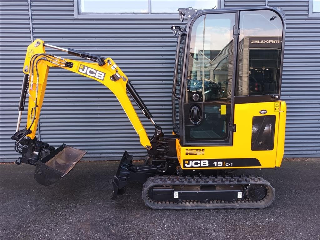 Bagger del tipo JCB 19 C 1, Gebrauchtmaschine In Fårevejle (Immagine 5)