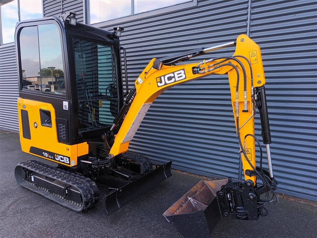 Bagger van het type JCB 19 C 1, Gebrauchtmaschine in Fårevejle (Foto 1)