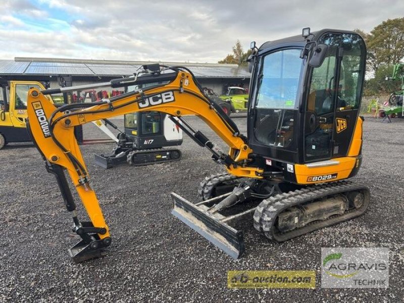 Bagger tip JCB 8029 CTS, Gebrauchtmaschine in Meppen (Poză 1)