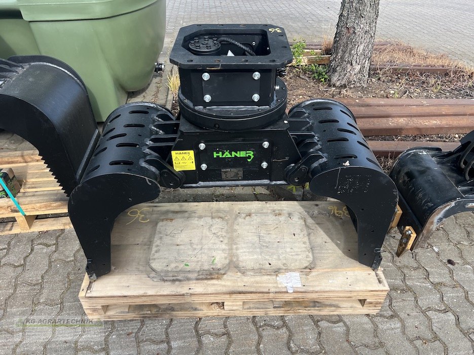 Bagger van het type KG-AGRAR Mehrzweckgreifer Sortiergreifer Abbruchgreifer, Neumaschine in Langensendelbach (Foto 16)