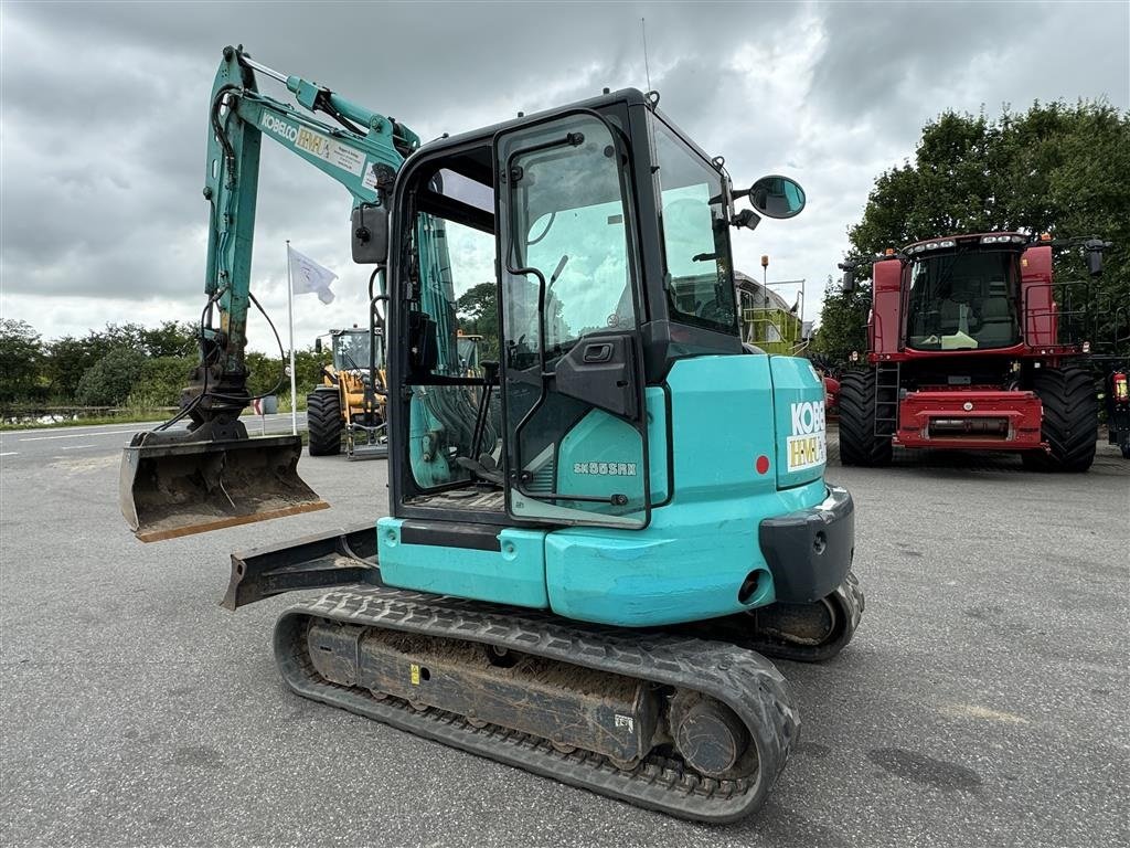 Bagger Türe ait Kobelco SK55 KUN 1900 TIMER OG MED SKOVLE!, Gebrauchtmaschine içinde Nørager (resim 4)