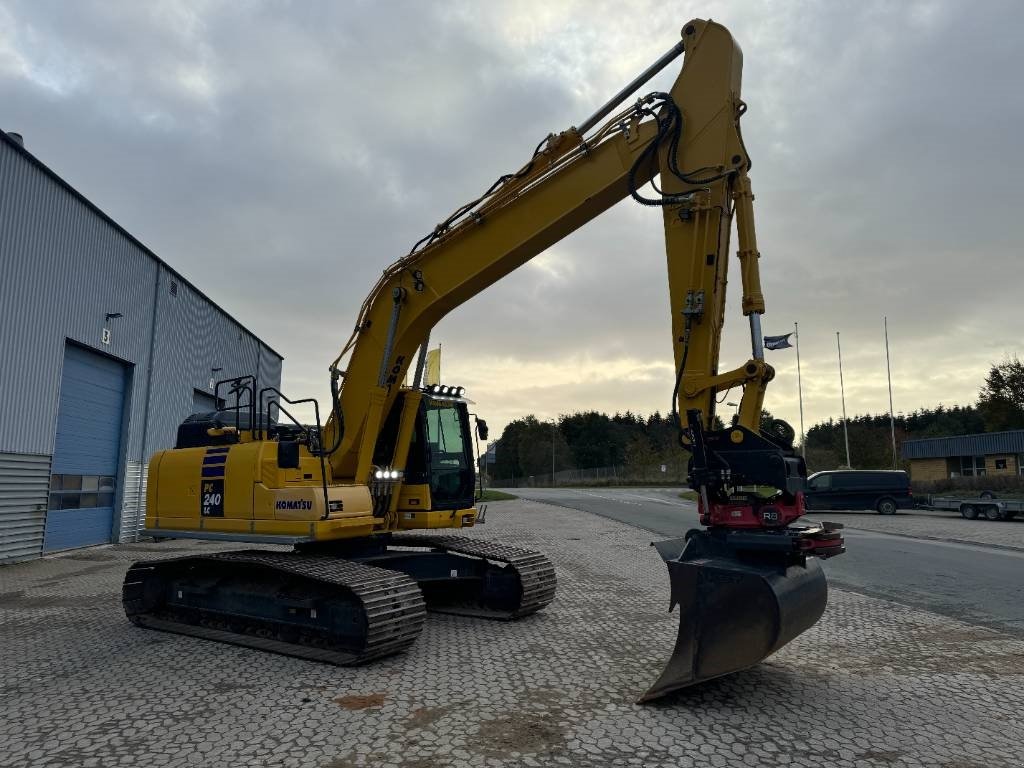 Bagger of the type Komatsu PC 240 LC-10, Gebrauchtmaschine in Vojens (Picture 3)