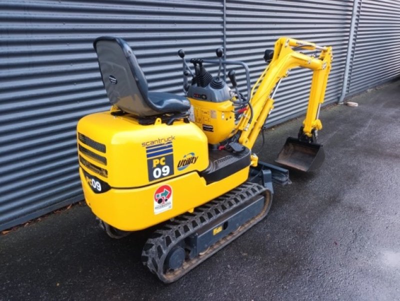 Bagger tipa Komatsu PC 9, Gebrauchtmaschine u Fårevejle (Slika 3)