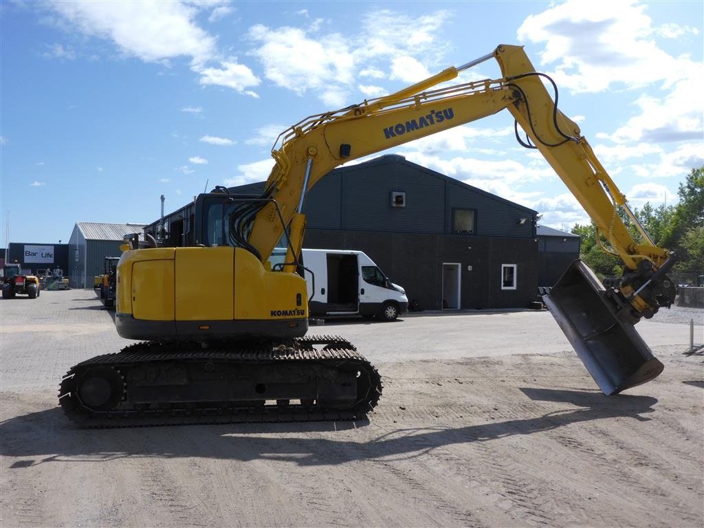 Bagger van het type Komatsu PC138 US-8 engcon rotortilt, Gebrauchtmaschine in Nørresundby (Foto 8)