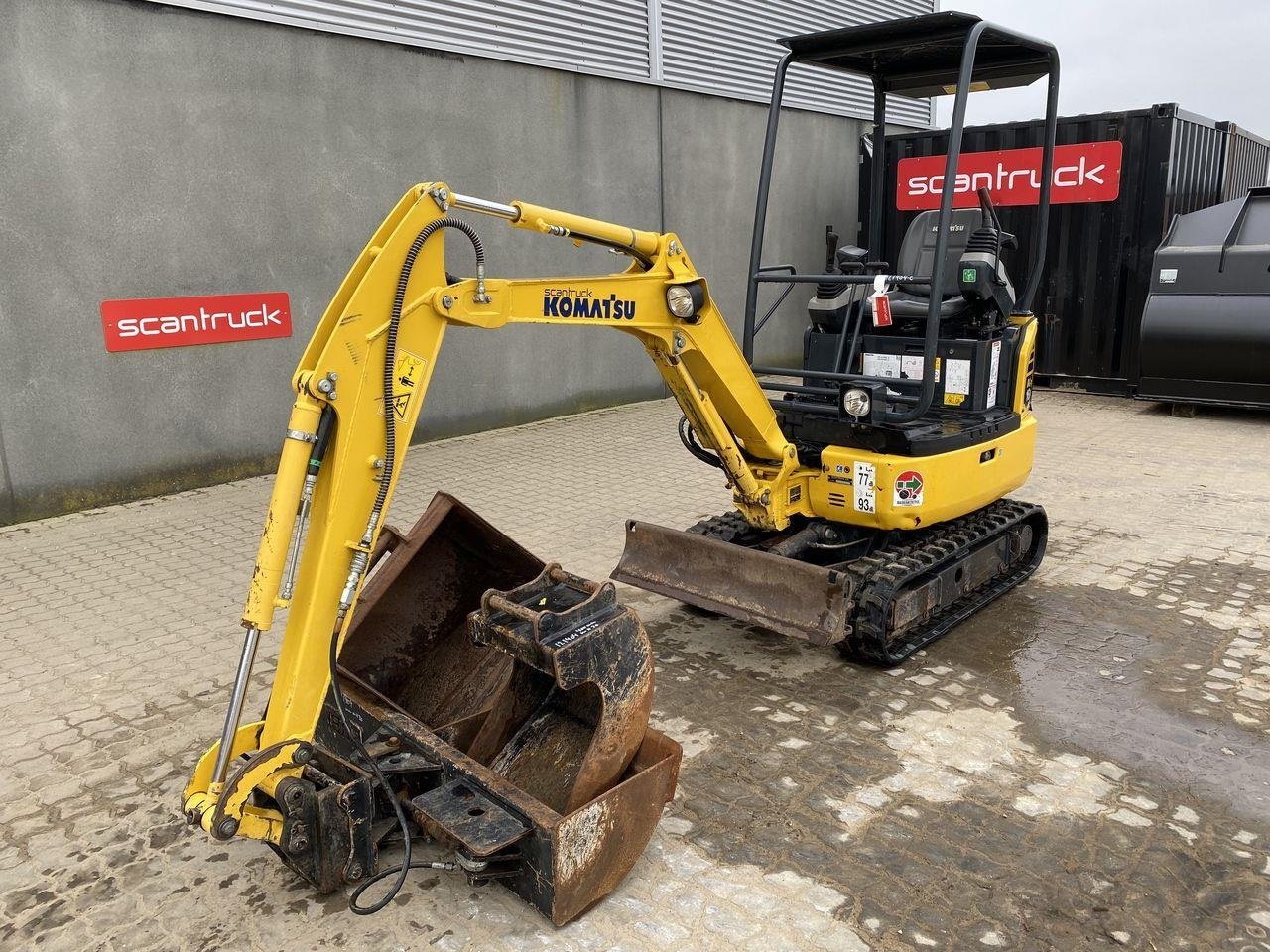 Bagger van het type Komatsu PC16R-3HS CANOPY, Gebrauchtmaschine in Skive (Foto 1)