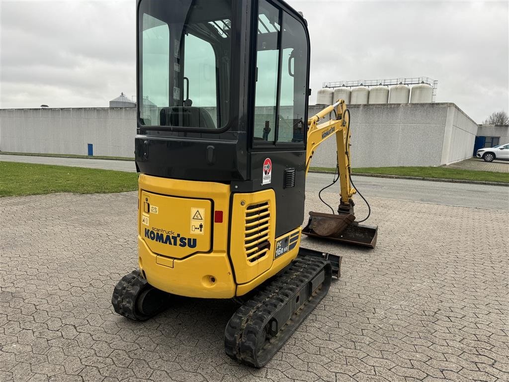 Bagger du type Komatsu PC16R-3HS, Gebrauchtmaschine en Ringe (Photo 6)