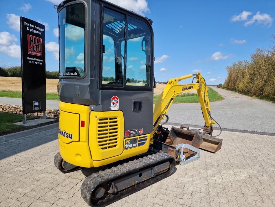 Bagger a típus Komatsu PC16R-3HS, Gebrauchtmaschine ekkor: Vrå (Kép 3)