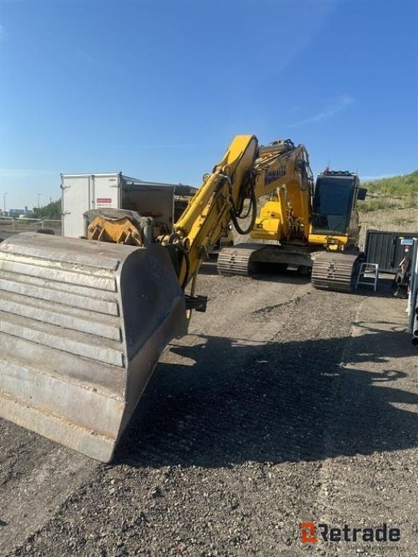 Bagger van het type Komatsu PC240LC-11 EO, Gebrauchtmaschine in Rødovre (Foto 1)