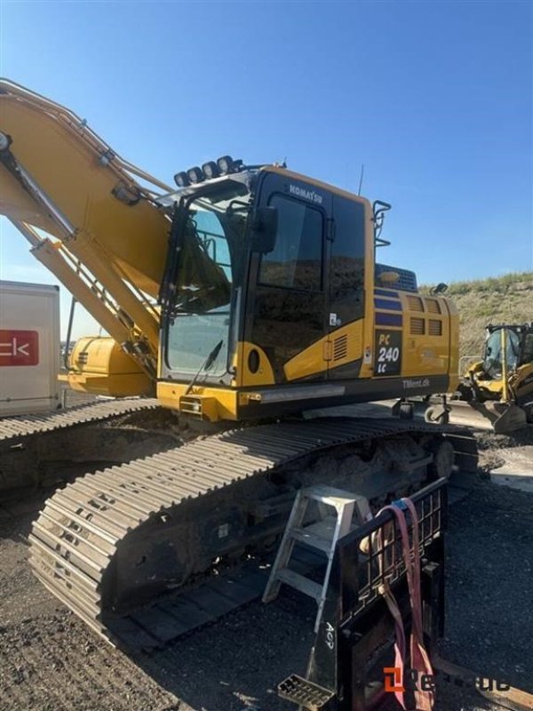 Bagger des Typs Komatsu PC240LC-11 EO, Gebrauchtmaschine in Rødovre (Bild 2)