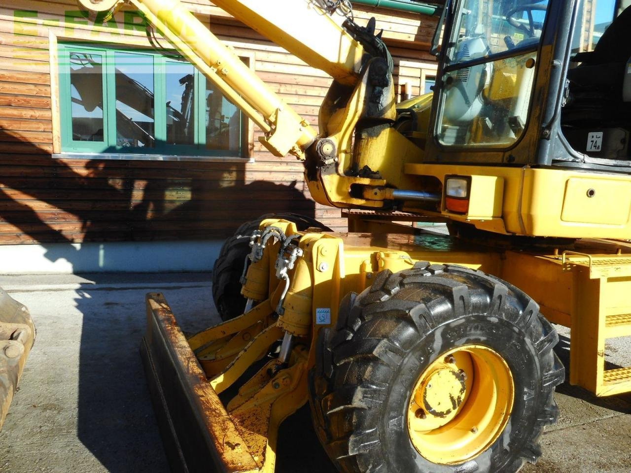 Bagger typu Komatsu pw 118wr-8 va ( 13,5t ) mit schild und pratzen, Gebrauchtmaschine v ST. NIKOLAI/DR. (Obrázek 10)