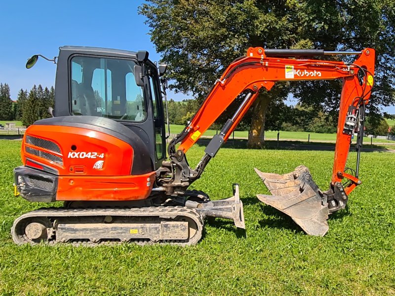 Bagger des Typs Kubota KX 042-4, Gebrauchtmaschine in Nesselwang (Bild 1)