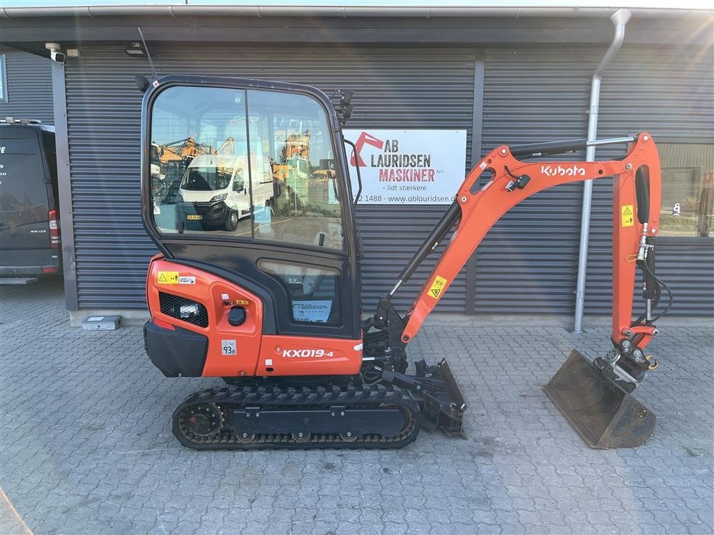 Bagger typu Kubota KX019-4 kompakt tilt med hydraulisk s30 skifte Kun kørt 148timer, Gebrauchtmaschine w Rønnede (Zdjęcie 1)