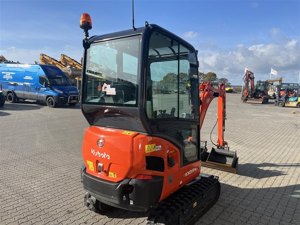 Bagger del tipo Kubota KX019-4 Tiltman og 3 skovle SOM NY, Gebrauchtmaschine In Rønnede (Immagine 7)