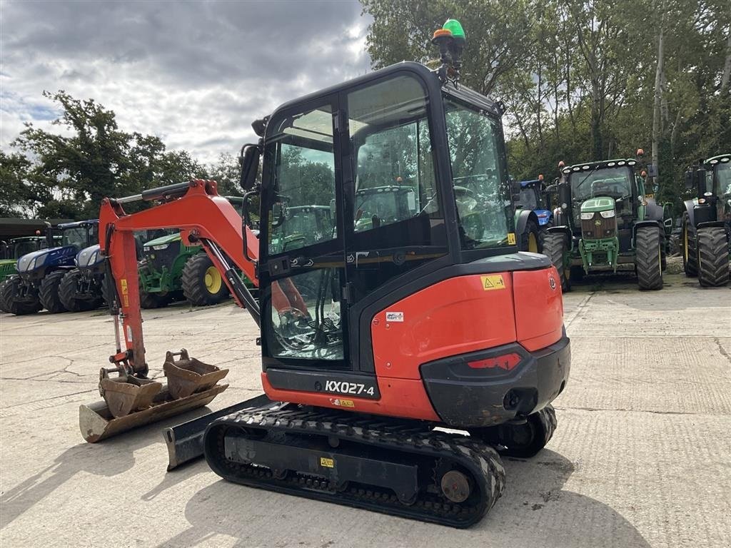 Bagger van het type Kubota kx027-4 3 skovle. Ring til Ulrik på 40255544. Jeg snakker Jysk, tysk og engelsk., Gebrauchtmaschine in Kolding (Foto 3)