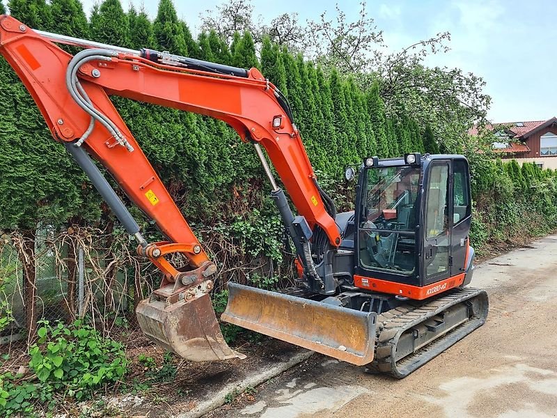 Bagger des Typs Kubota KX080-4  mit Gummiketten, Gebrauchtmaschine in Fürstenstein (Bild 4)