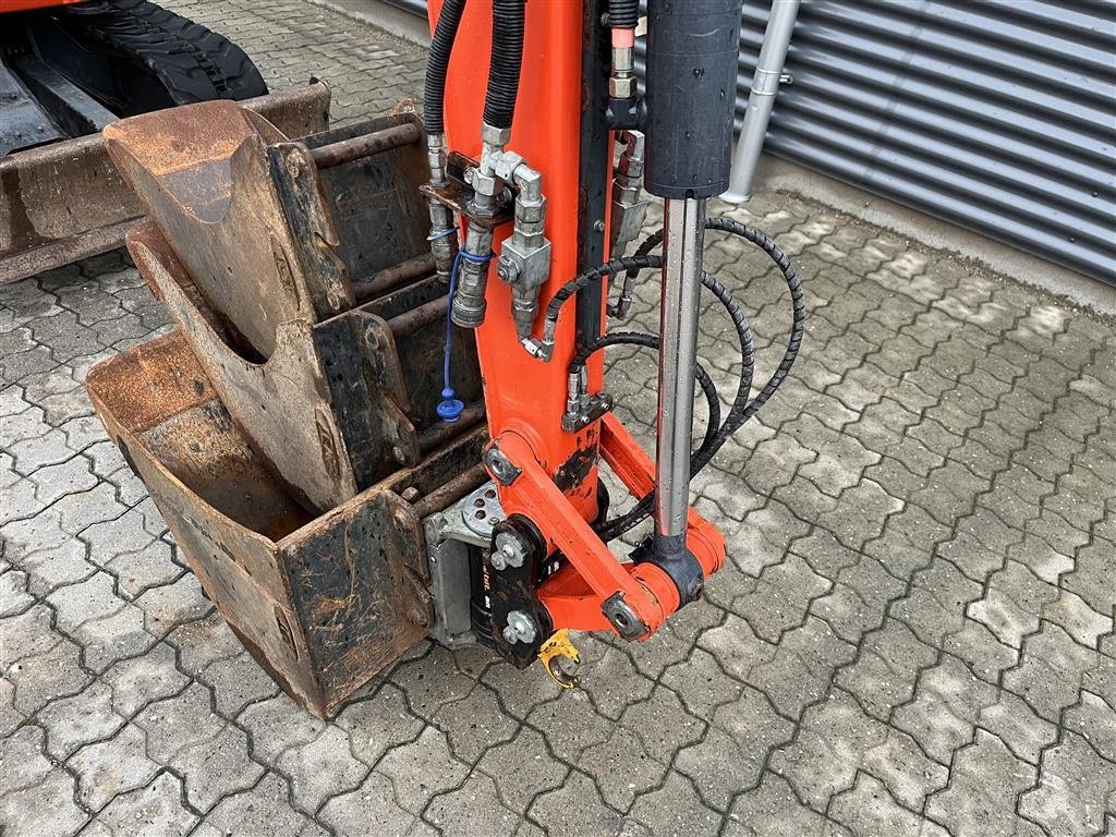 Bagger van het type Kubota U 27-4 tiltman kompakt med hydraulisk mh30, Gebrauchtmaschine in Rønnede (Foto 3)