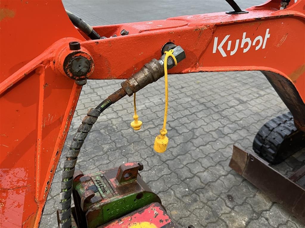 Bagger del tipo Kubota U10-3 1100kg maskine med 3 skovle., Gebrauchtmaschine In Rønnede (Immagine 5)