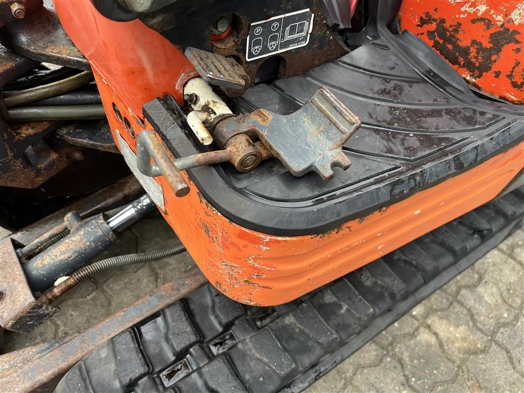 Bagger des Typs Kubota U10-3 3skovle, Gebrauchtmaschine in Rønnede (Bild 5)