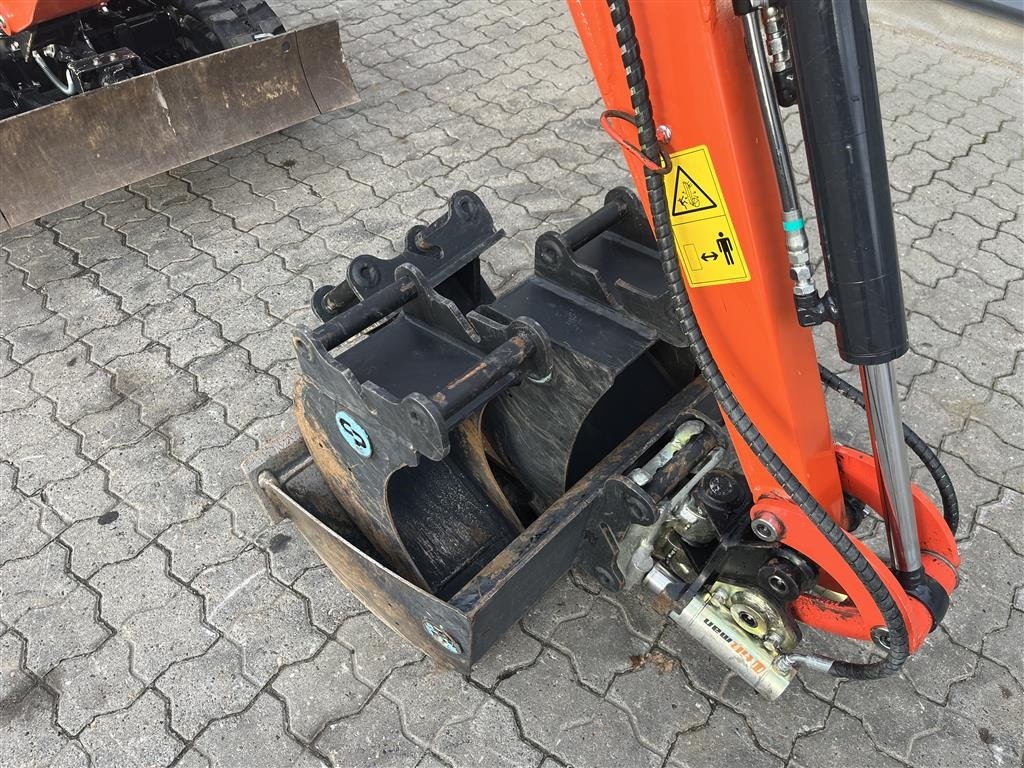 Bagger del tipo Kubota U10-5 Tiltman 3skovle Gruppetand og led lys KUN kørt 83Timer, Gebrauchtmaschine In Rønnede (Immagine 3)