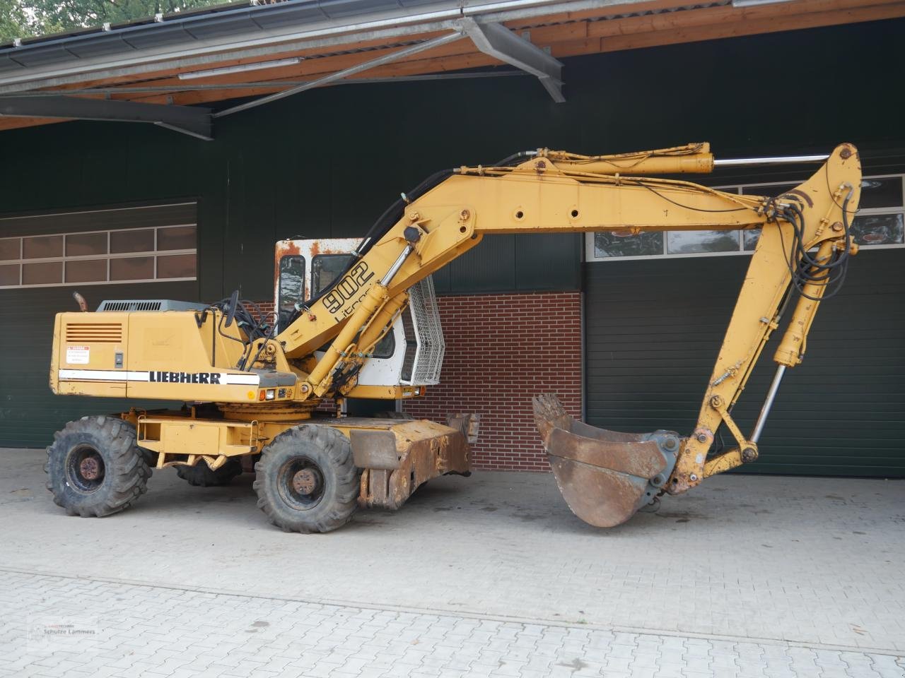 Bagger del tipo Liebherr 902 Litronic, Gebrauchtmaschine In Borken (Immagine 1)