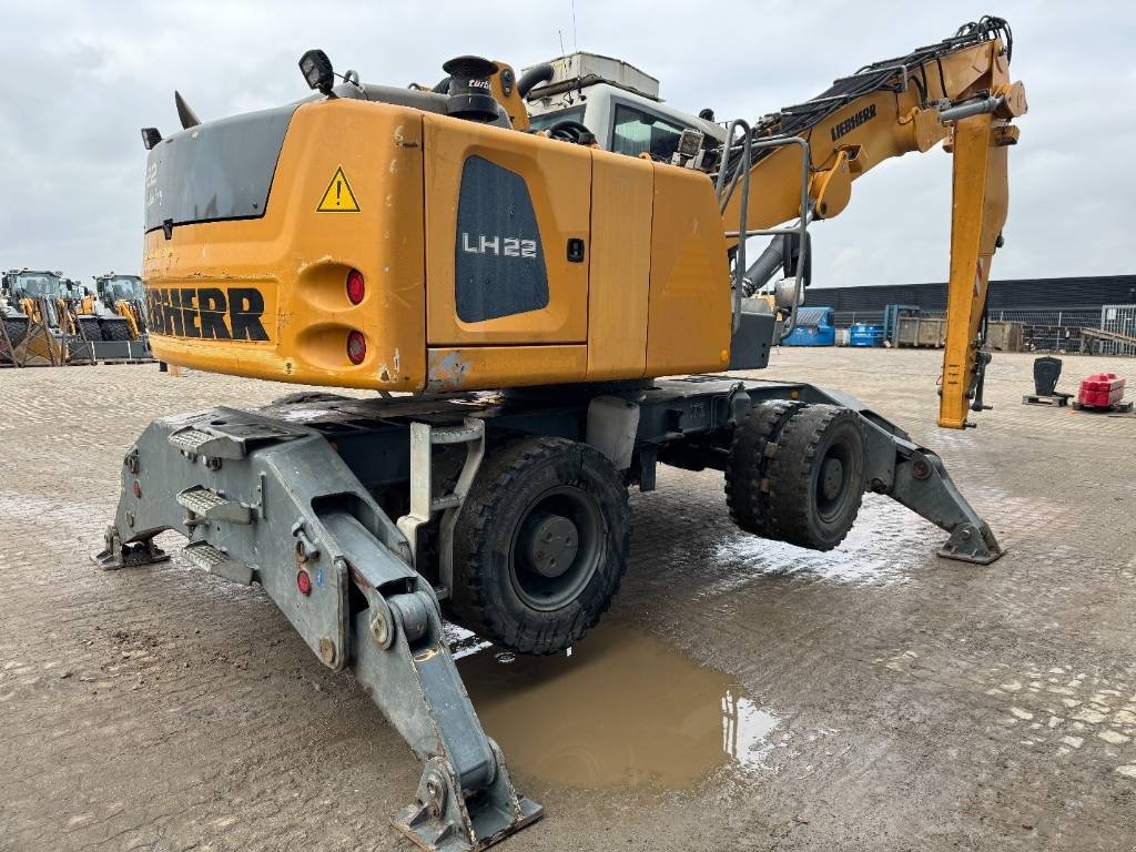 Bagger des Typs Liebherr LH 22 M, Gebrauchtmaschine in Vojens (Bild 5)