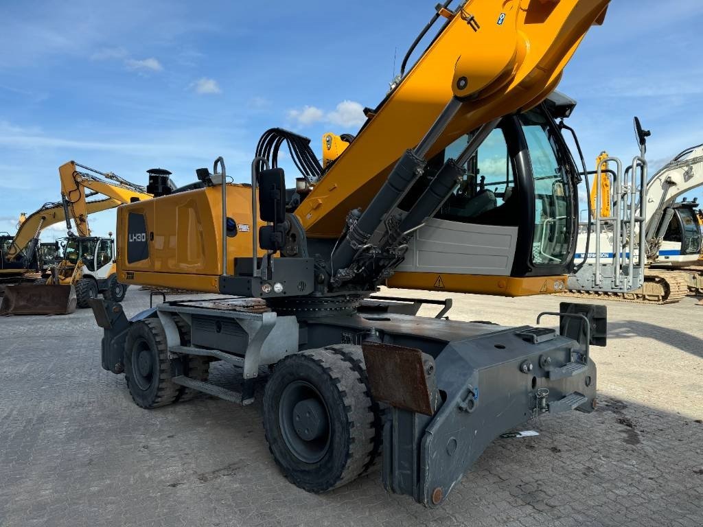 Bagger des Typs Liebherr LH 30 M, Gebrauchtmaschine in Vojens (Bild 5)