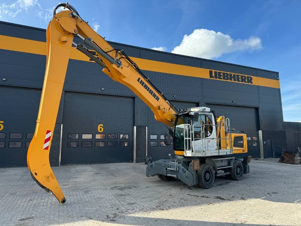 Bagger a típus Liebherr LH 30 M, Gebrauchtmaschine ekkor: Vojens (Kép 3)