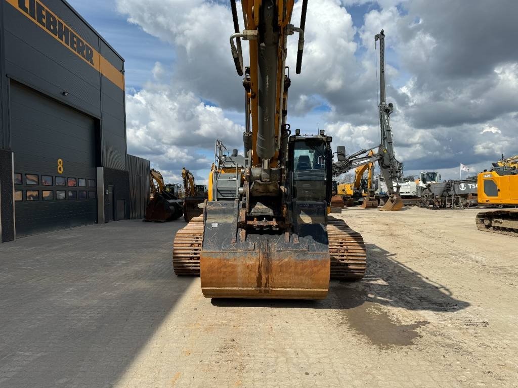 Bagger van het type Liebherr R945, Gebrauchtmaschine in Vojens (Foto 8)