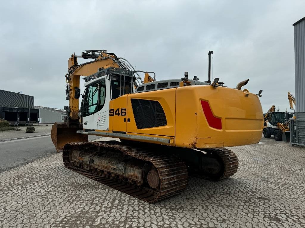 Bagger des Typs Liebherr R946, Gebrauchtmaschine in Vojens (Bild 5)