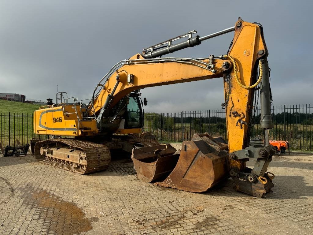 Bagger tipa Liebherr R946, Gebrauchtmaschine u Vojens (Slika 1)