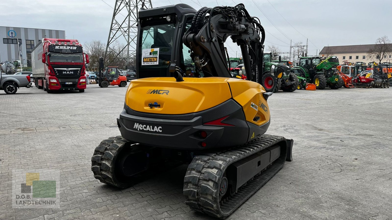 Bagger del tipo Mecalac 8MCR, Gebrauchtmaschine In Regensburg (Immagine 2)