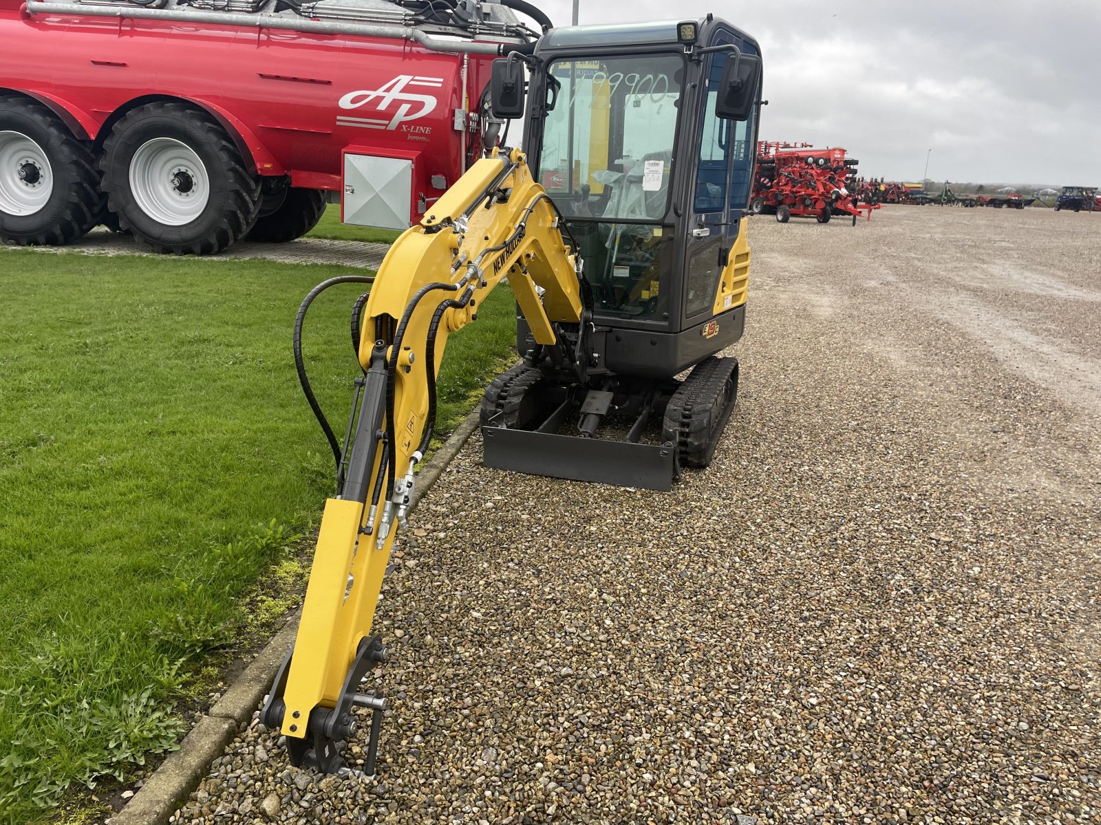 Bagger des Typs New Holland E19C AG, Gebrauchtmaschine in Thisted (Bild 1)