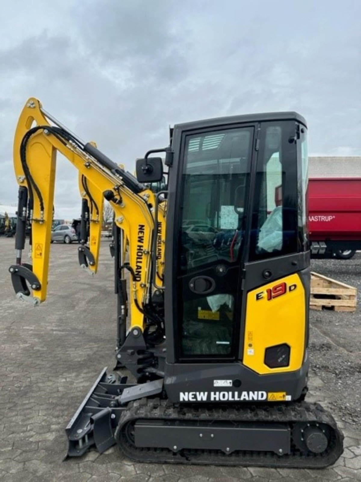 Bagger of the type New Holland E19D CAB AG, Gebrauchtmaschine in Hadsten (Picture 1)