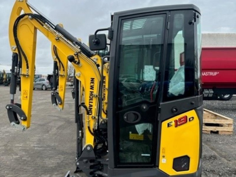 Bagger Türe ait New Holland E19D CAB AG, Gebrauchtmaschine içinde Hadsten (resim 1)