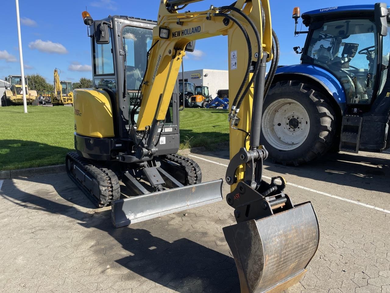 Bagger del tipo New Holland E26C CAB AG, Gebrauchtmaschine In Hadsten (Immagine 1)