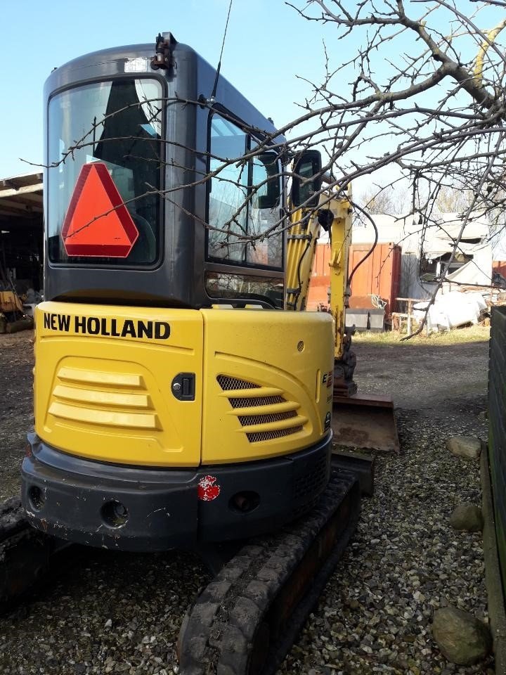 Bagger des Typs New Holland E26C CAB mini, Gebrauchtmaschine in Thisted (Bild 2)