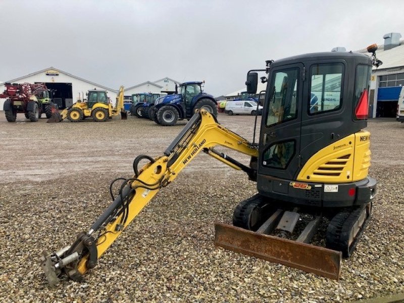 Bagger del tipo New Holland E26C minigraver, Gebrauchtmaschine In Thisted (Immagine 4)