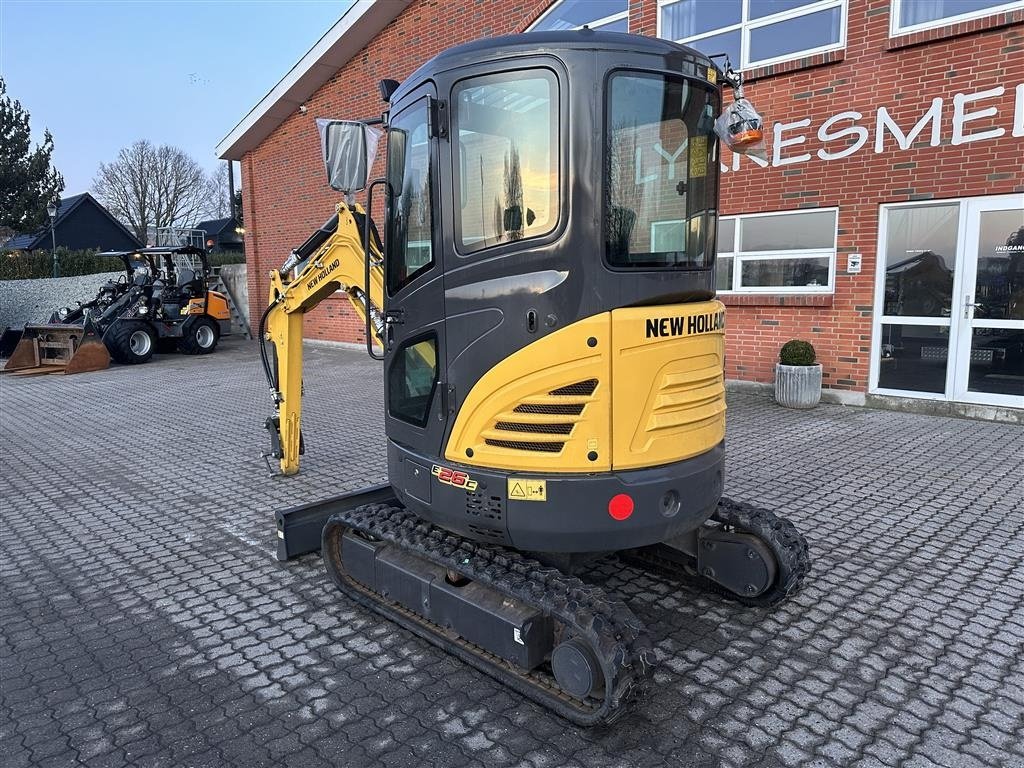 Bagger a típus New Holland E26C, Gebrauchtmaschine ekkor: Gjerlev J. (Kép 6)