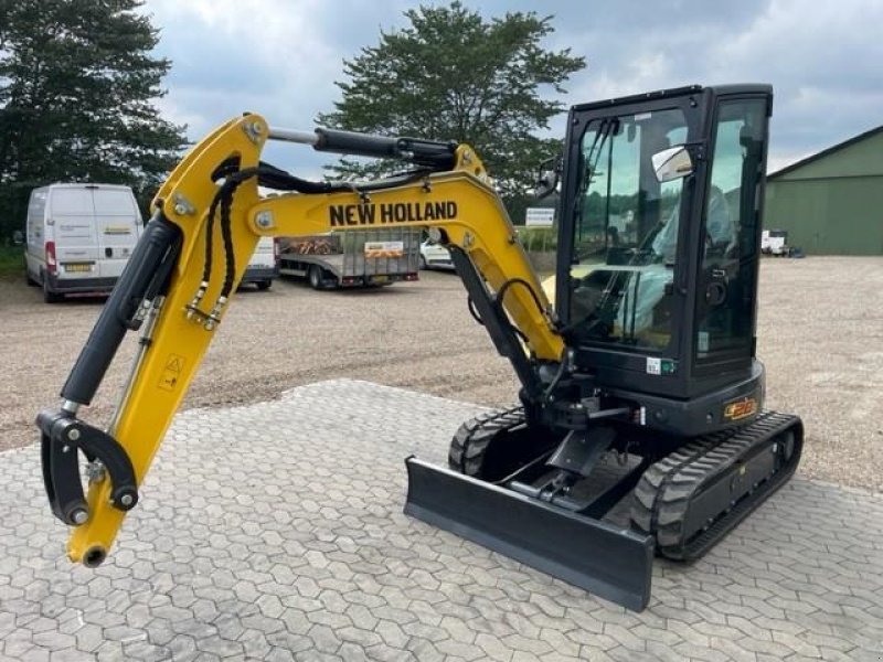 Bagger typu New Holland E28D CAB, Gebrauchtmaschine w Rødding (Zdjęcie 6)